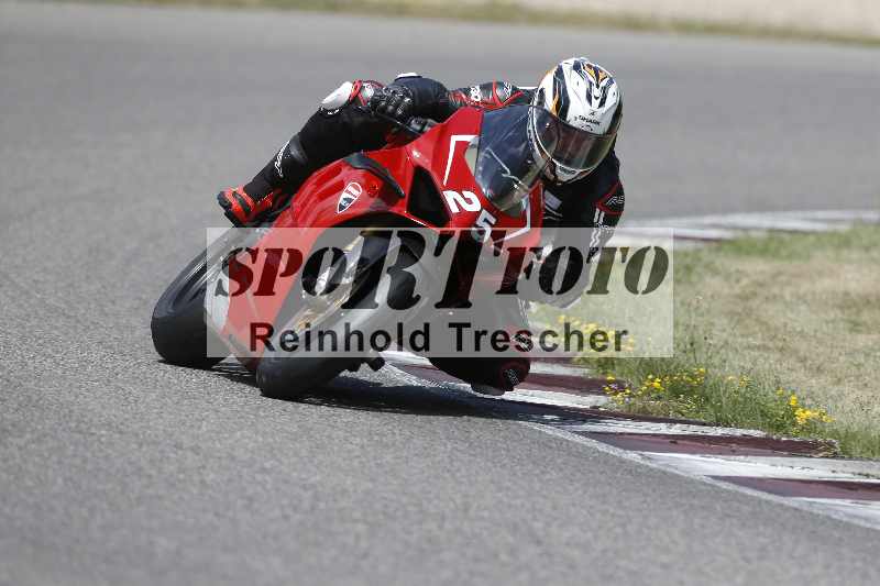 /21 17.06.2026  Ducati Schweiz Track Warmup ADR/Gruppe gelb/25
